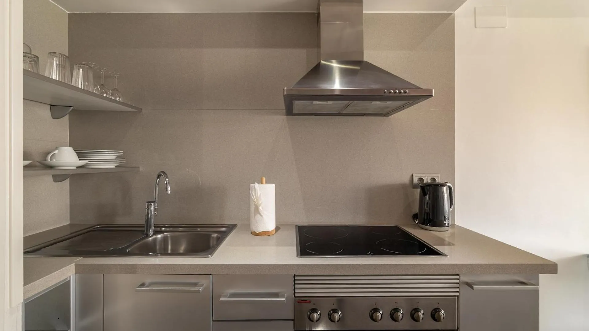 Stay U-Nique Apartment Creu Coberta Barcelona Spanien